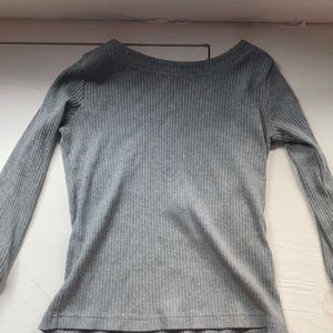 Girls grey long sleeve shirt